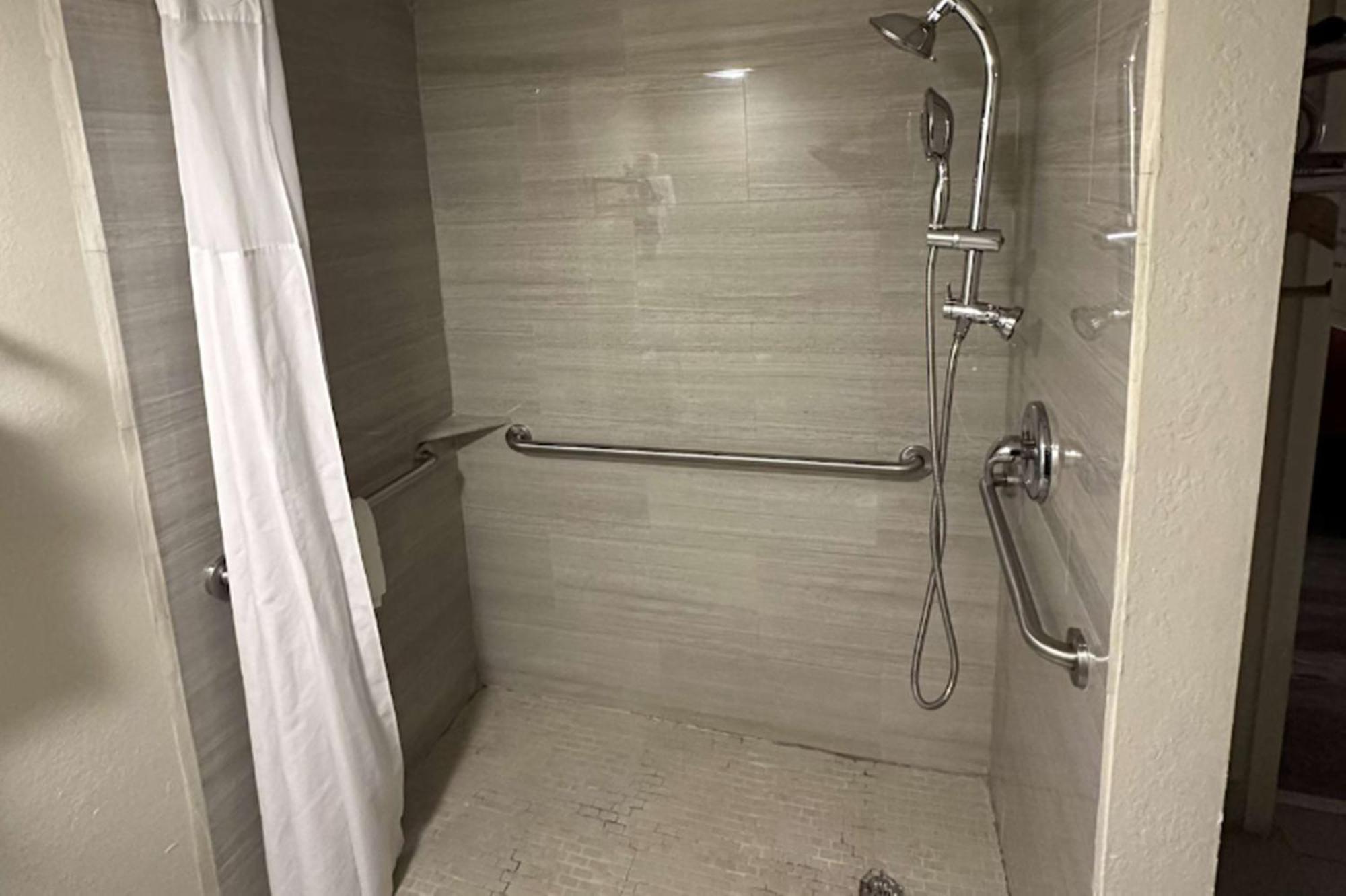 מלון Super 8 By Wyndham Athens Tx חדר תמונה